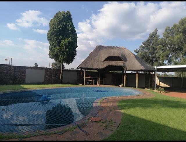 4 BEDROOM HOUSE FOR SALE IN BRAKPAN NORTH